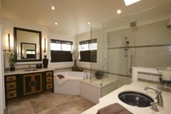 Master Bath 02