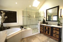 Master Bath 03